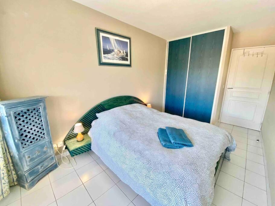 Aquarine Piscine Acces Plage Apartment Saint-Raphaël Екстериор снимка